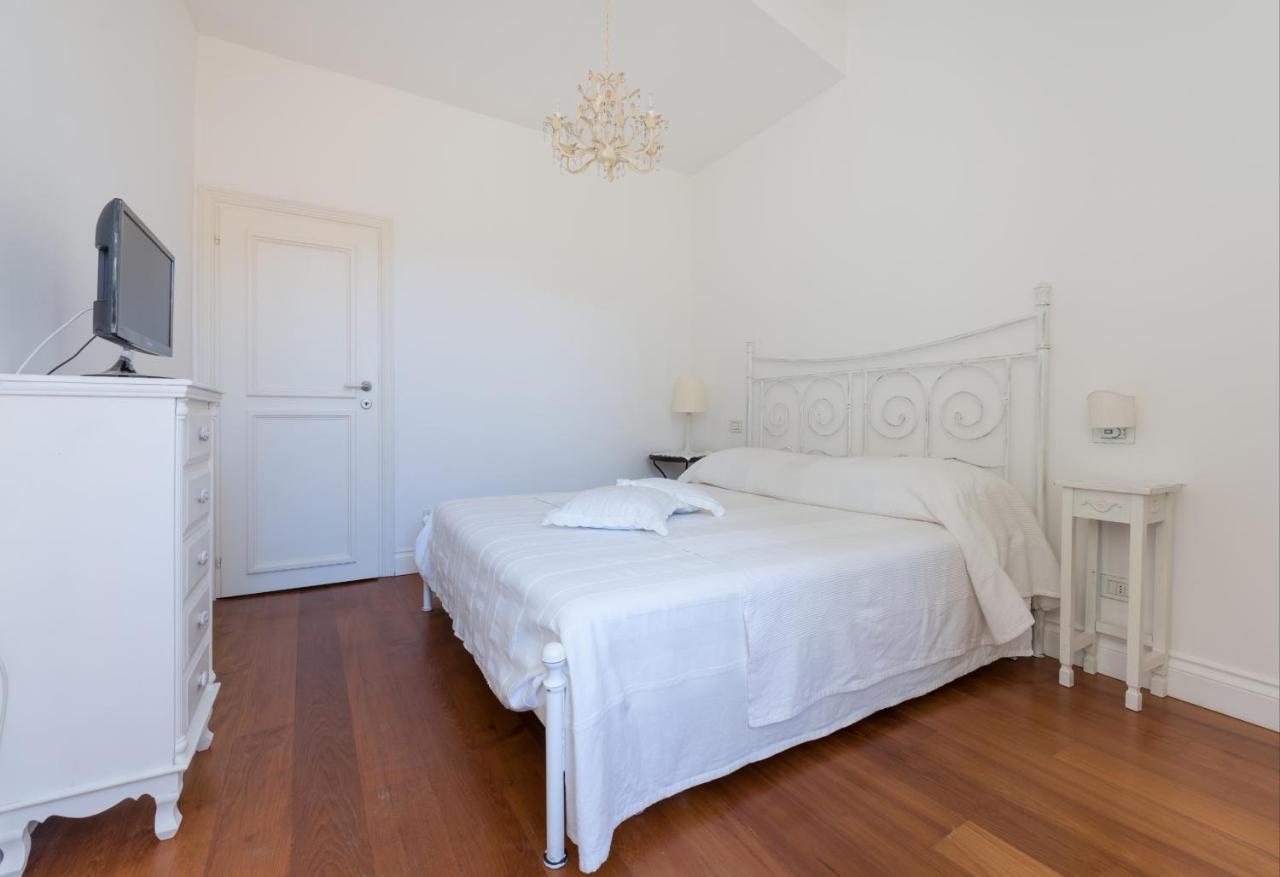 Vienna'S House Apartment Lerici Luaran gambar